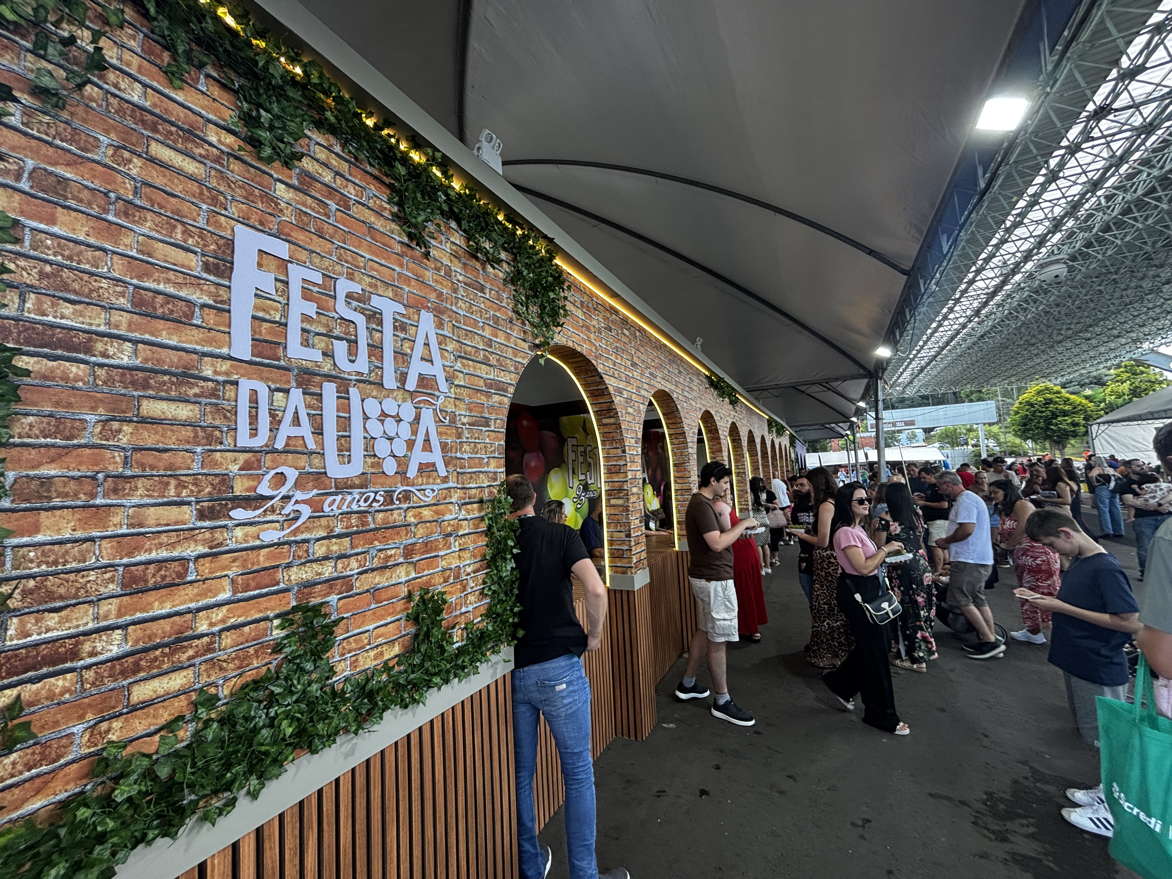 Mais de 20 mil toneladas de uvas foram distribuídas - Crédito Pedro Henrique Amaral-1771857360.jpg